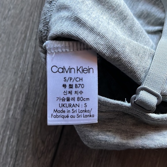 CALVIN KLEIN | Heather Grey Bralette - Picture 3 of 3